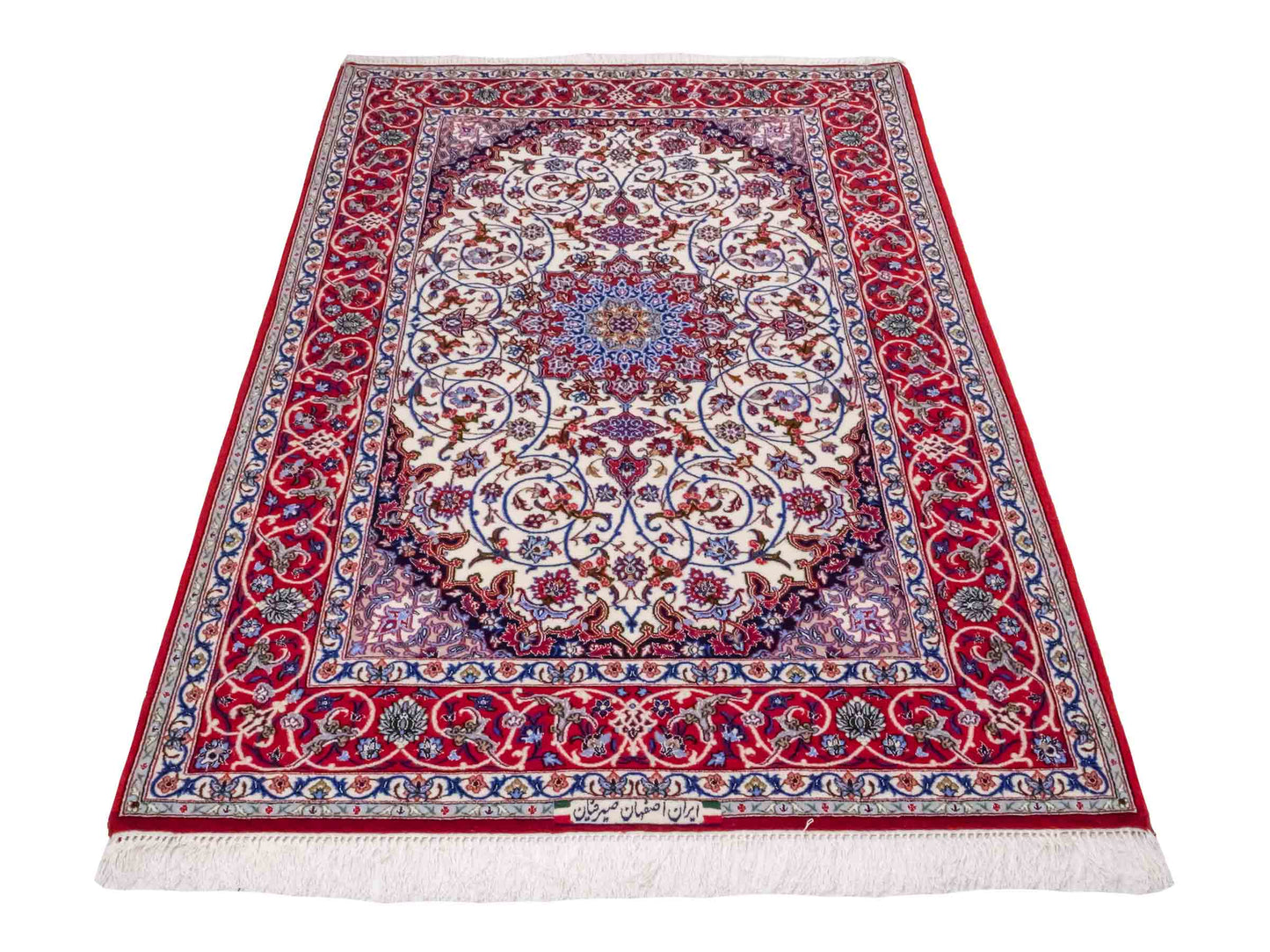 Handgeknüpfter "Seyrafian" Isfahan Perserteppich von Khademi aus Wolle mit Seide, rot-weiß. Feiner, persischer Teppich mit Medaillon, signiert. Orientteppich, geknüpft in Iran. Größe: 169 x 116 cm. Teppichnummer: SB3-1071 | Jupiter In