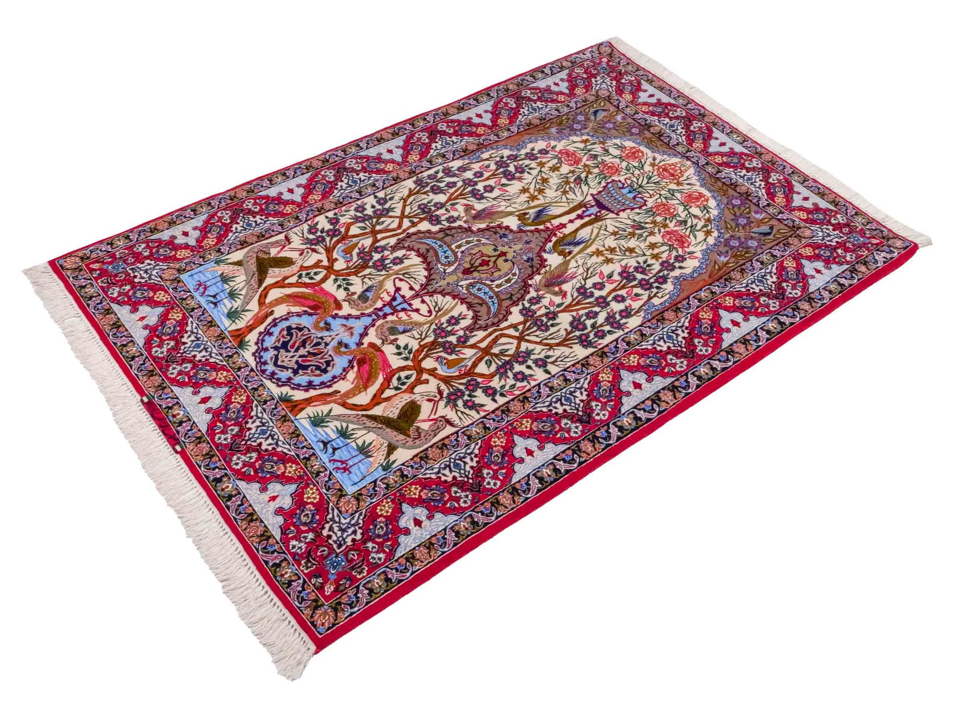 Handgeknüpfter "Emadzadeh" Isfahan Perserteppich von Khademi aus Wolle mit Seide, rot, creme. Feiner, persischer Teppich mit Bildmotiv, signiert. Orientteppich, geknüpft in Iran. Größe: 170 x 112 cm. Teppichnummer: SB3-1065 | Jupiter Intl.