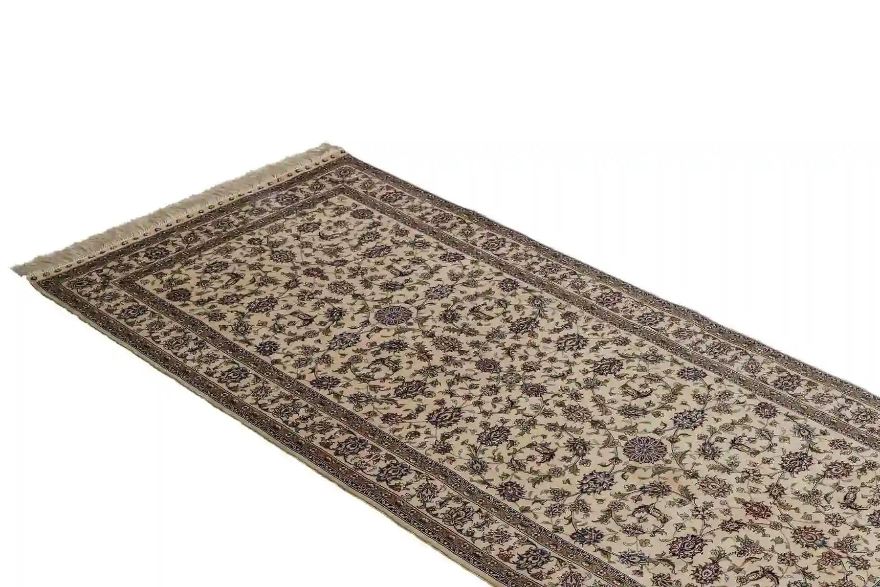 Kollektionsbanner: Teppichform - Läufer © Daniel Khademi, JUPITER Intl.