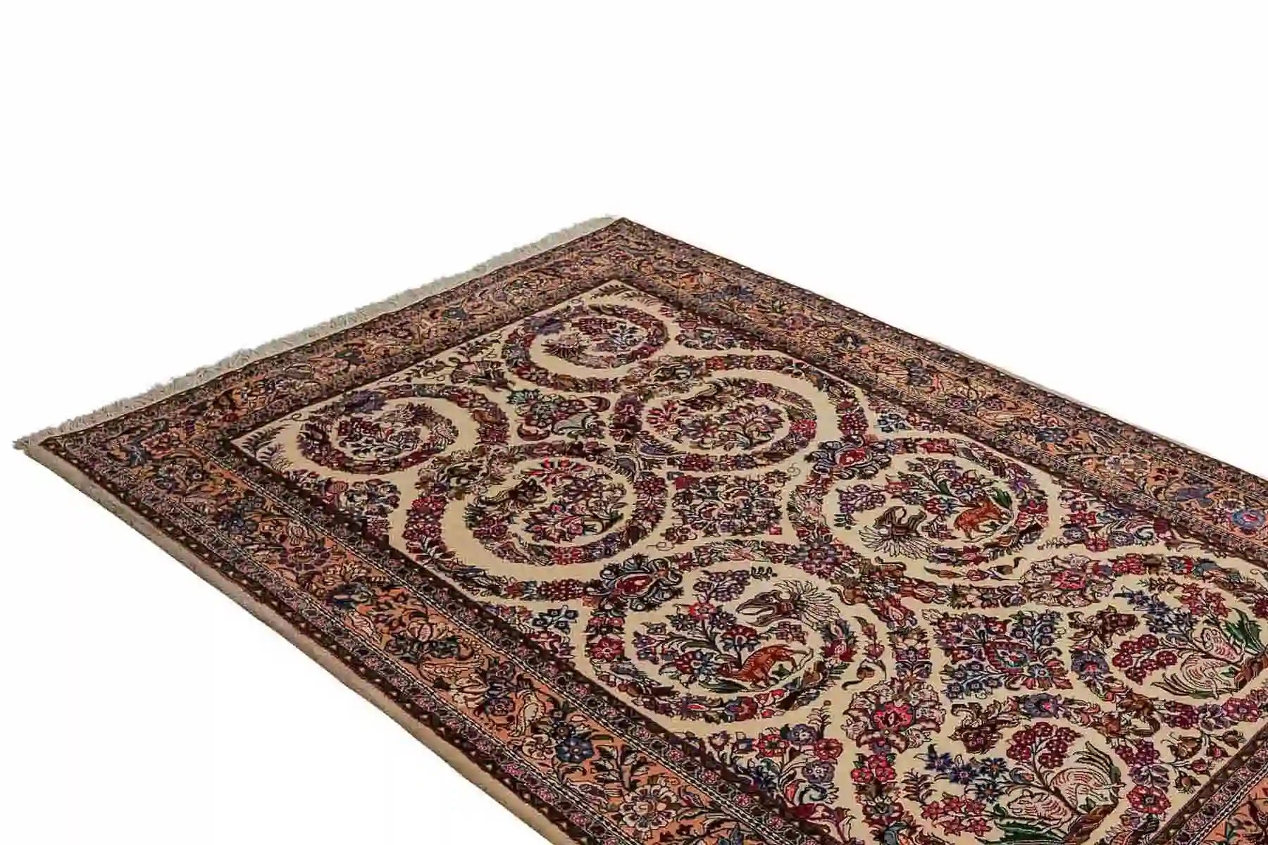 Kollektionsbanner: Klassische Teppiche © Daniel Khademi, Jupiter Intl.