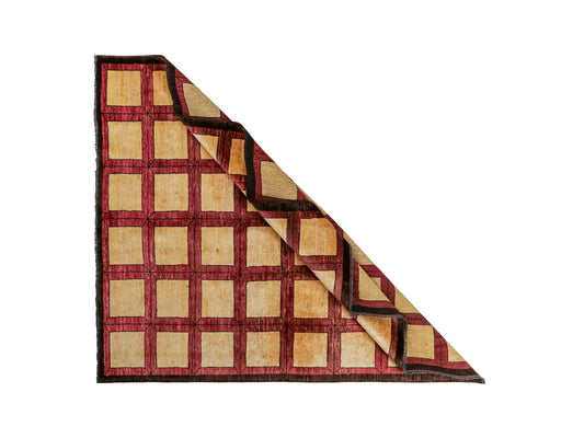 Handgeknüpfter Design Ziegler Orientteppich von Khademi aus Wolle, beige, rot, gold. Modernes Box- / Feldmuster. Traditionell von Hand geknüpft in Afghanistan. Größe: 177 cm x 144 cm. Teppichnummer: RB3-1015. Verkauf durch Jupiter Intl.