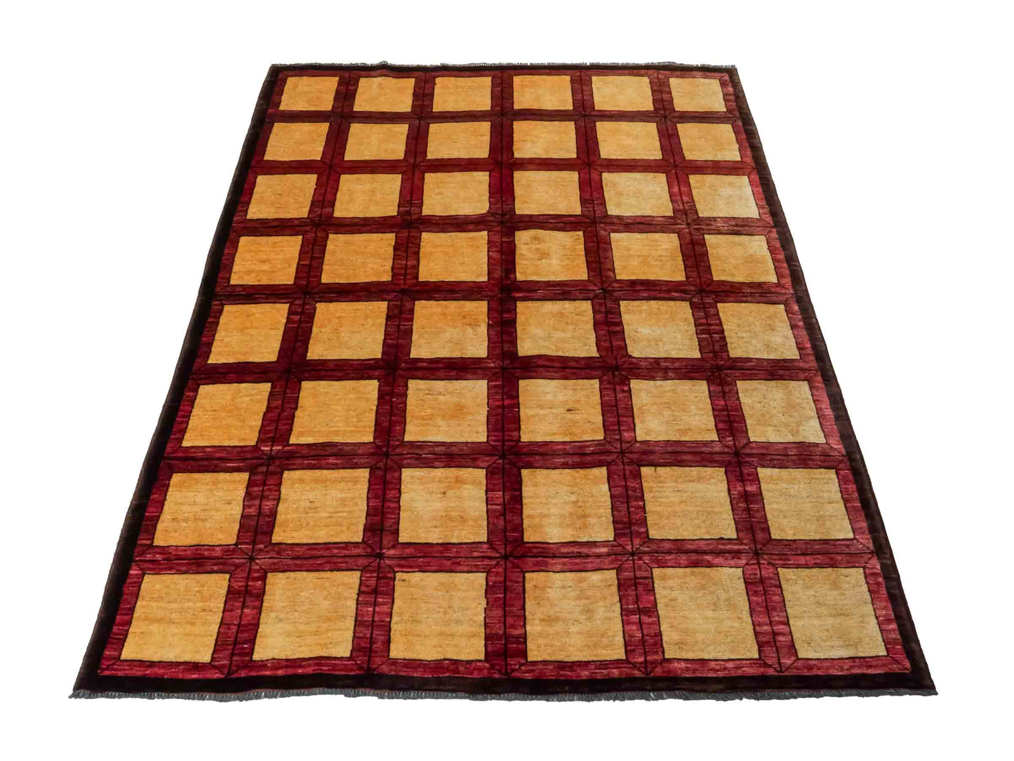 Handgeknüpfter Design Ziegler Orientteppich von Khademi aus Wolle, beige, rot, gold. Modernes Box- / Feldmuster. Traditionell von Hand geknüpft in Afghanistan. Größe: 177 cm x 144 cm. Teppichnummer: RB3-1015. Verkauf durch Jupiter Intl.