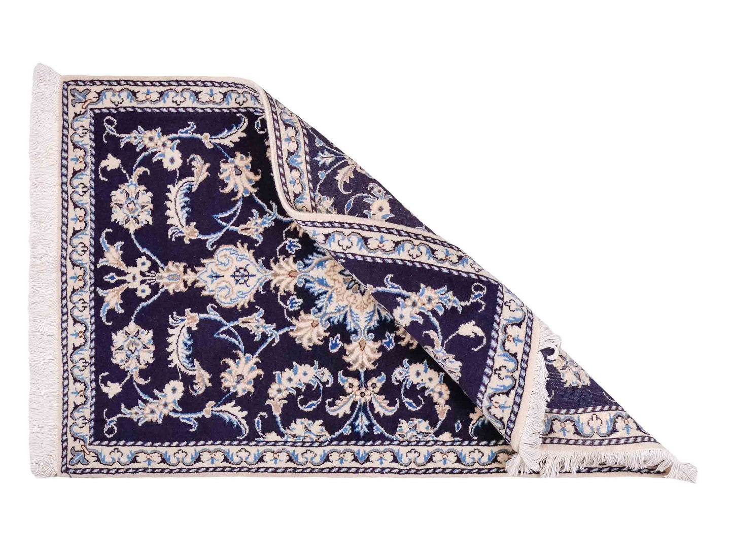 Handgeknüpfter Nain 12La Perserteppich von Khademi aus Wolle, marineblau. Persischer Orientteppich mit Medaillon. Von Hand geknüpft in Iran / Persien. Größe: 135 cm x 87 cm. Teppichnummer: SB3-1020. Verkauf durch Jupiter Intl.