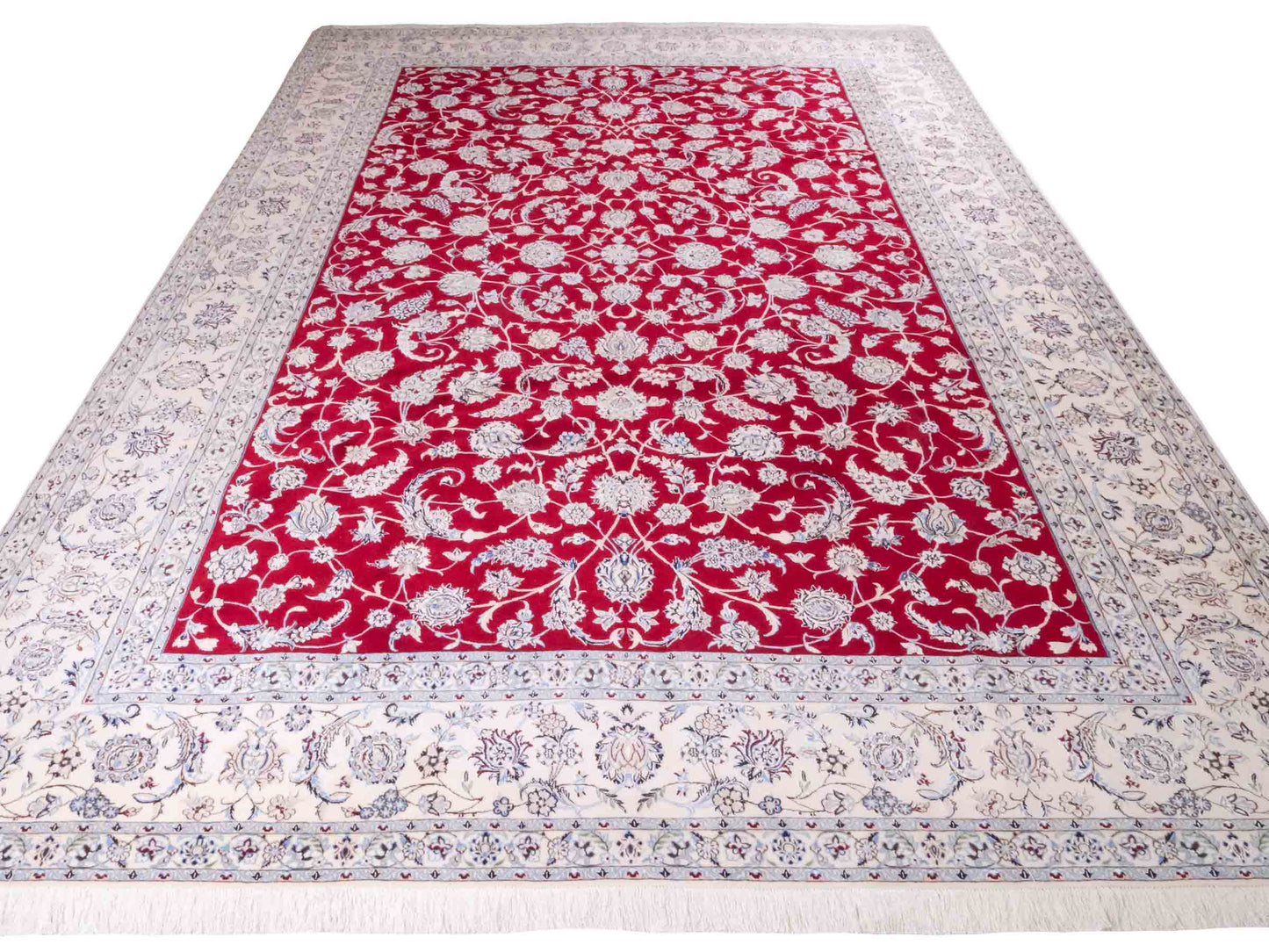 Handgeknüpfter Nain 6La Perserteppich von Khademi aus Wolle mit Seide, rot, weiß. Klassisches Allover-Design. Traditionell von Hand geknüpft in Iran / Persien. Größe: 357 cm x 260 cm. Teppichnummer: RB3-1098. Verkauf durch Jupiter Intl.