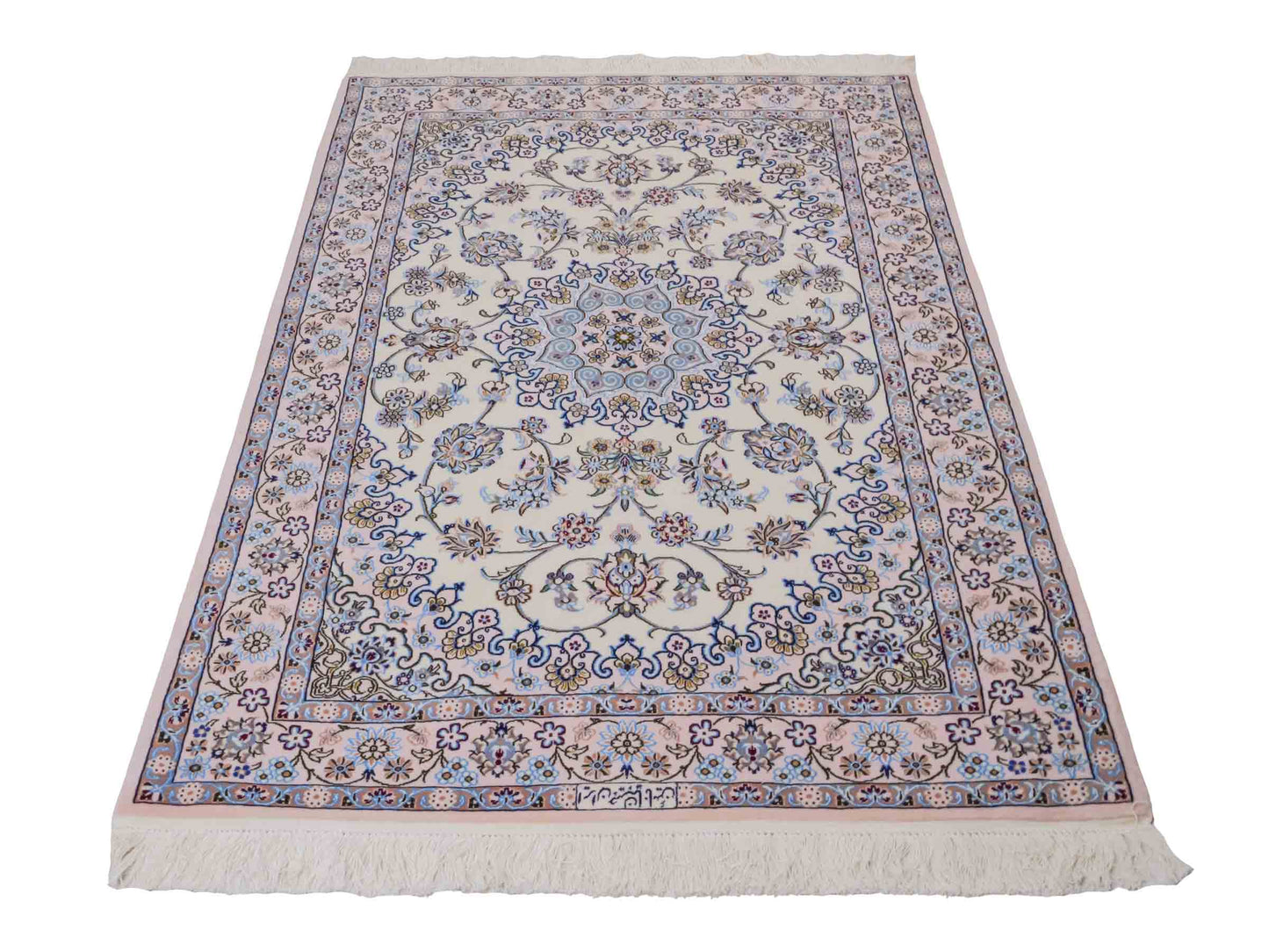 Handgeknüpfter Nain 6La Perserteppich von Habibian für Khademi, signiert, aus Wolle mit Seide, cremeweiß. Persischer Orientteppich mit Medaillon. Von Hand geknüpft in Iran / Persien. Größe: 146 x 102 cm. Teppichnummer: SB3-1040 Jupiter Intl.