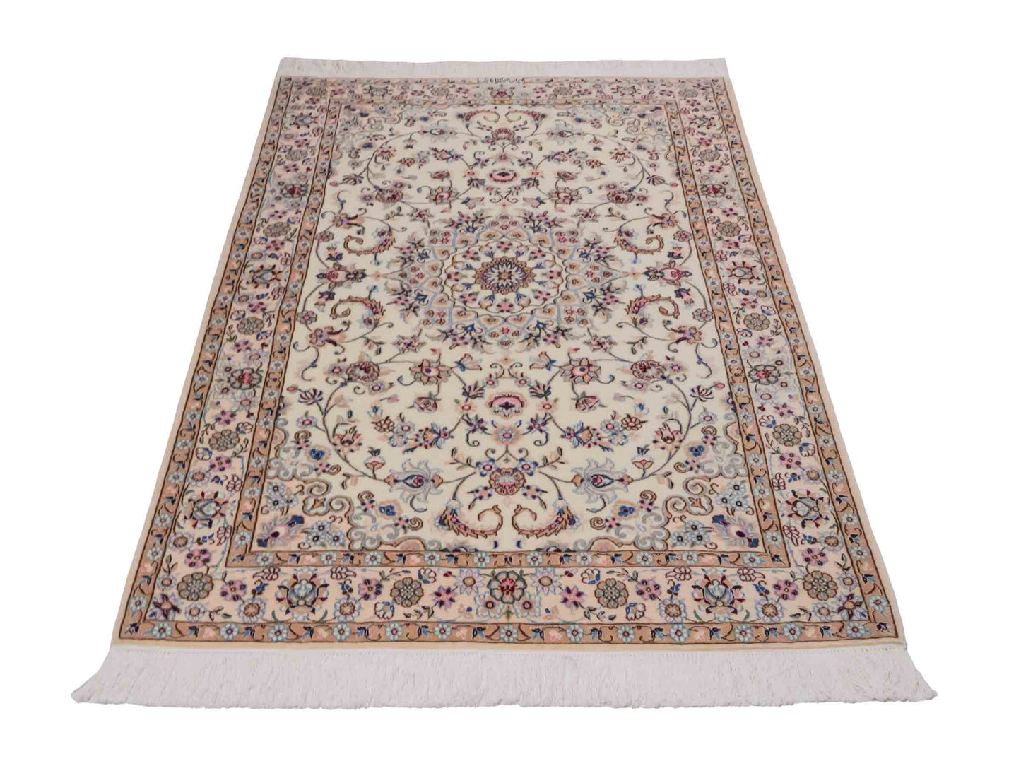 Handgeknüpfter Nain 6La Perserteppich von Habibian für Khademi, signiert, aus Wolle mit Seide, cremeweiß. Persischer Orientteppich mit Medaillon. Von Hand geknüpft in Iran / Persien. Größe: 152 x 103 cm. Teppichnummer: SB3-1035 Jupiter Intl.