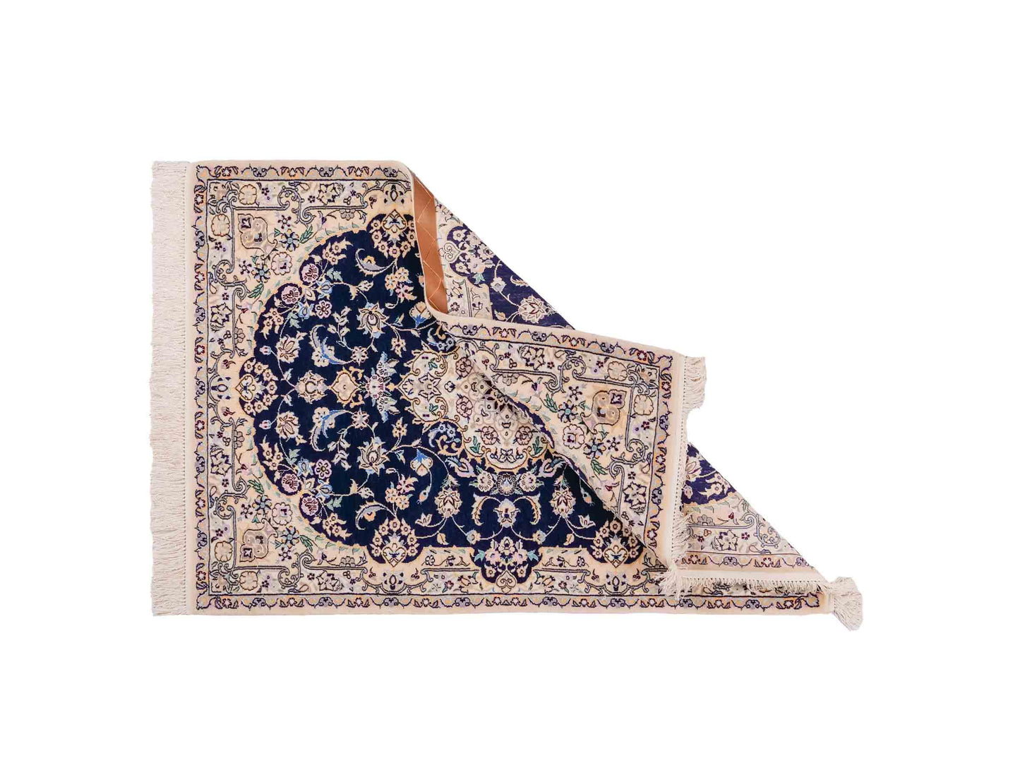 Handgeknüpfter Nain 6La Perserteppich von Khademi aus Wolle mit Seide, navy-blau-elfenbein. Persischer Orientteppich mit Medaillon. Von Hand geknüpft in Iran / Persien. Größe: 122 cm x 84 cm. Teppichnummer: SB3-1096 | Jupiter Intl.