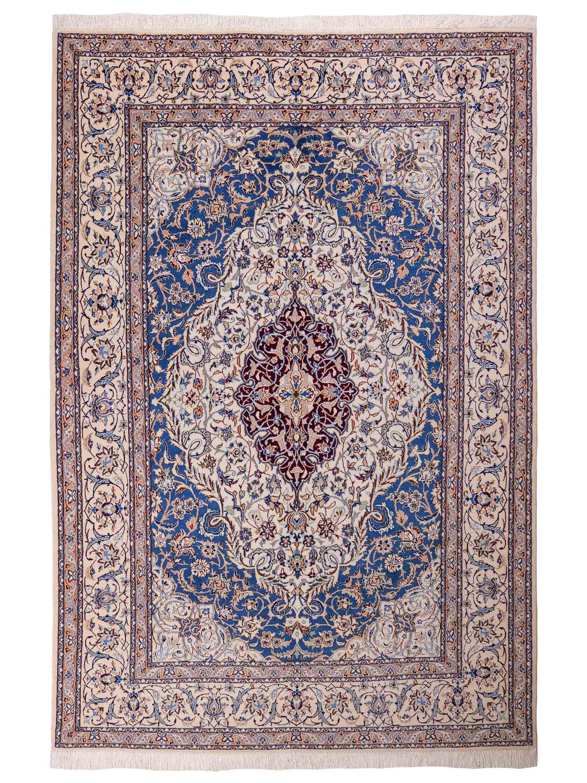 Handgeknüpfter Nain 6La Perserteppich von Khademi aus Wolle mit Seide, elfenbein-weiß-blau. Persischer Orientteppich mit Medaillon. Von Hand geknüpft in Iran / Persien. Größe: 184 cm x 127 cm. Teppichnummer: SB3-1137 | Jupiter Intl.