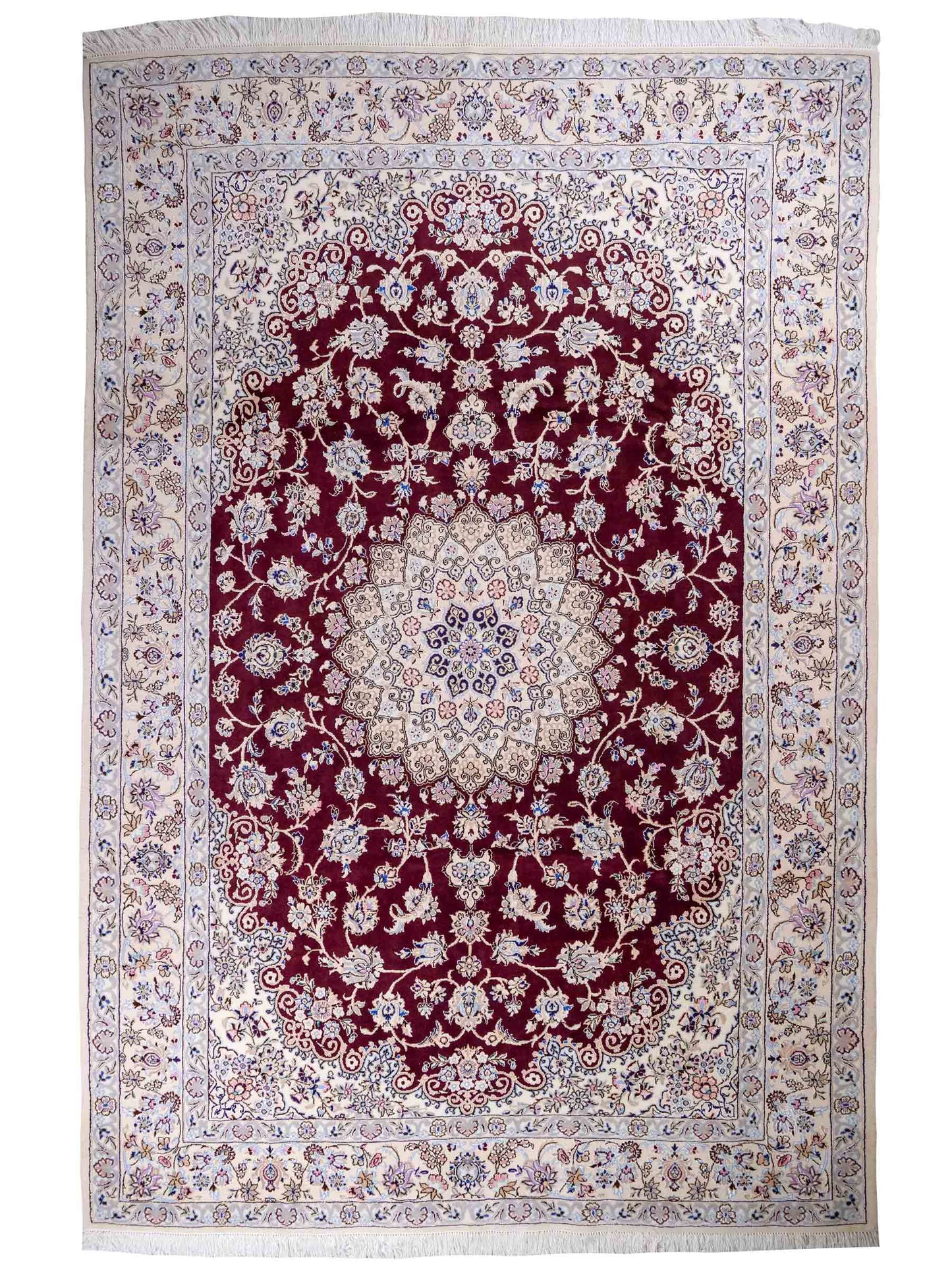 Handgeknüpfter Nain 9La Perserteppich von Khademi aus Wolle mit Seide, rot, weiß. Klassisches Medaillon-Design. Traditionell von Hand geknüpft in Iran / Persien. Größe: 316 cm x 205 cm. Teppichnummer: RB3-1093. Verkauf durch Jupiter Intl.