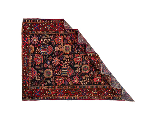 Sehr feiner, handgeknüpfter, antiker, persischer Bakhitar Farahan Nomadenteppich aus Wolle von Khademi. Farbe: Blau, rot. Größe: 196 x 130 cm. Vertrieb durch JUPITER Intl.