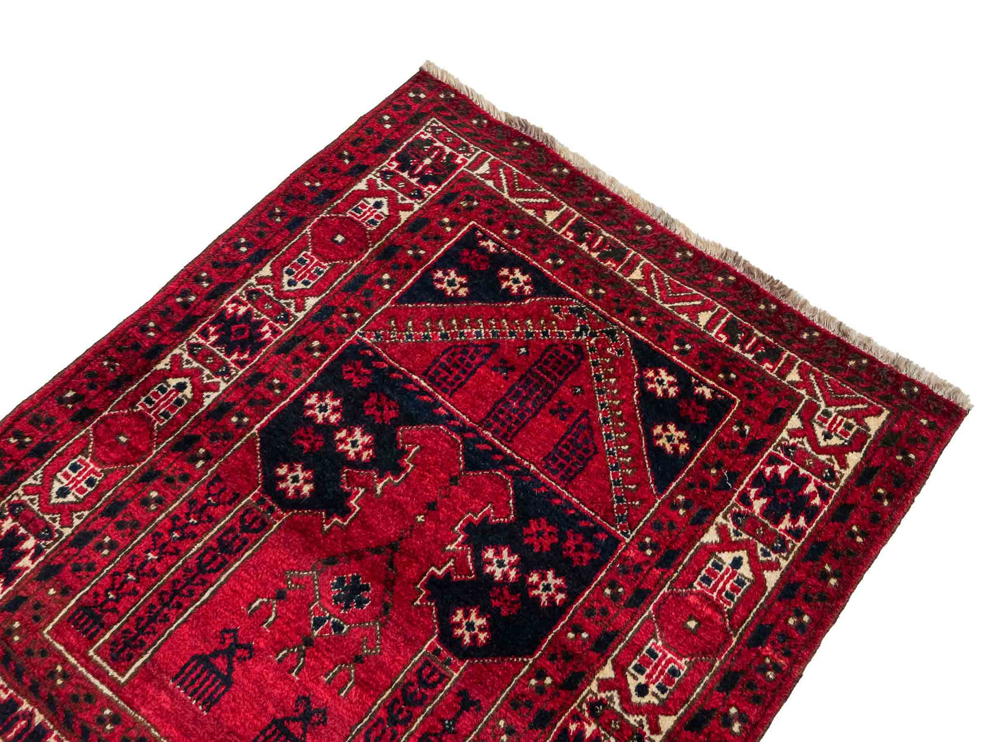 Antiker, handgeknüpfter, afghanischer Belutsch Nomadenteppich aus Wolle von Khademi. Größe: 109 x 85 cm. Farbe: Rot. Verkauf durch JUPITER Intl.