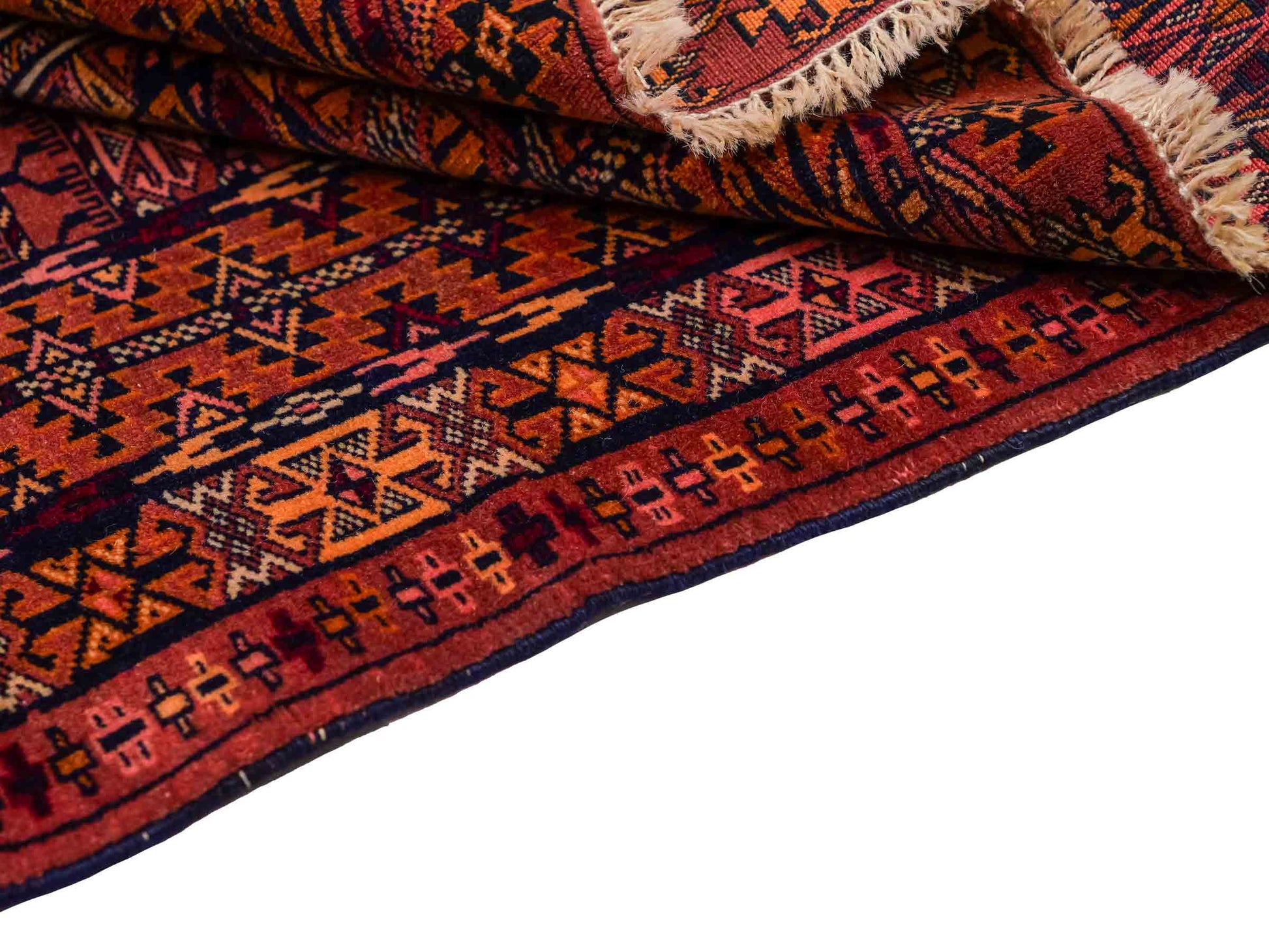 Antiker, handgeknüpfter, afghanischer Belutsch Nomadenteppich aus Wolle von Khademi. Größe: 121 x 90 cm. Farbe: Braun, orange. Verkauf durch JUPITER Intl.
