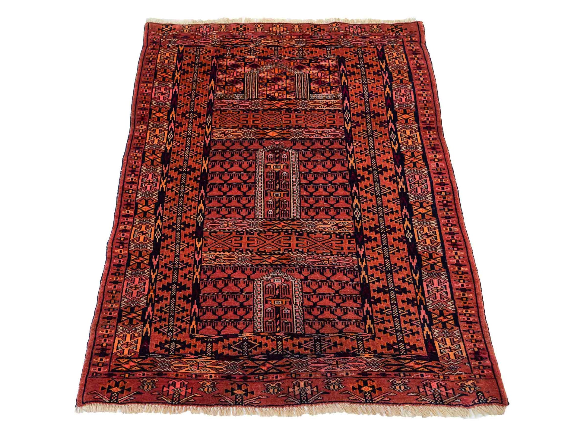 Antiker, handgeknüpfter, afghanischer Belutsch Nomadenteppich aus Wolle von Khademi. Größe: 121 x 90 cm. Farbe: Braun, orange. Verkauf durch JUPITER Intl.