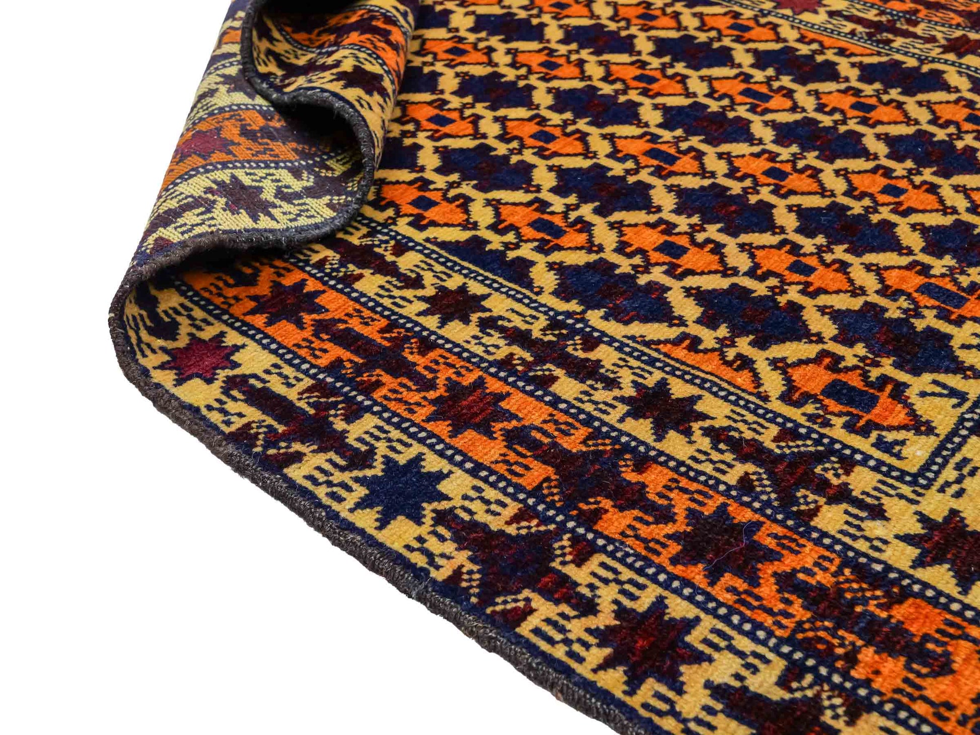 Antiker, handgeknüpfter, afghanischer Belutsch Nomadenteppich aus Wolle von Khademi. Größe: 132 x 84 cm. Farbe: Beige, orange, blau. Verkauf durch JUPITER Intl.