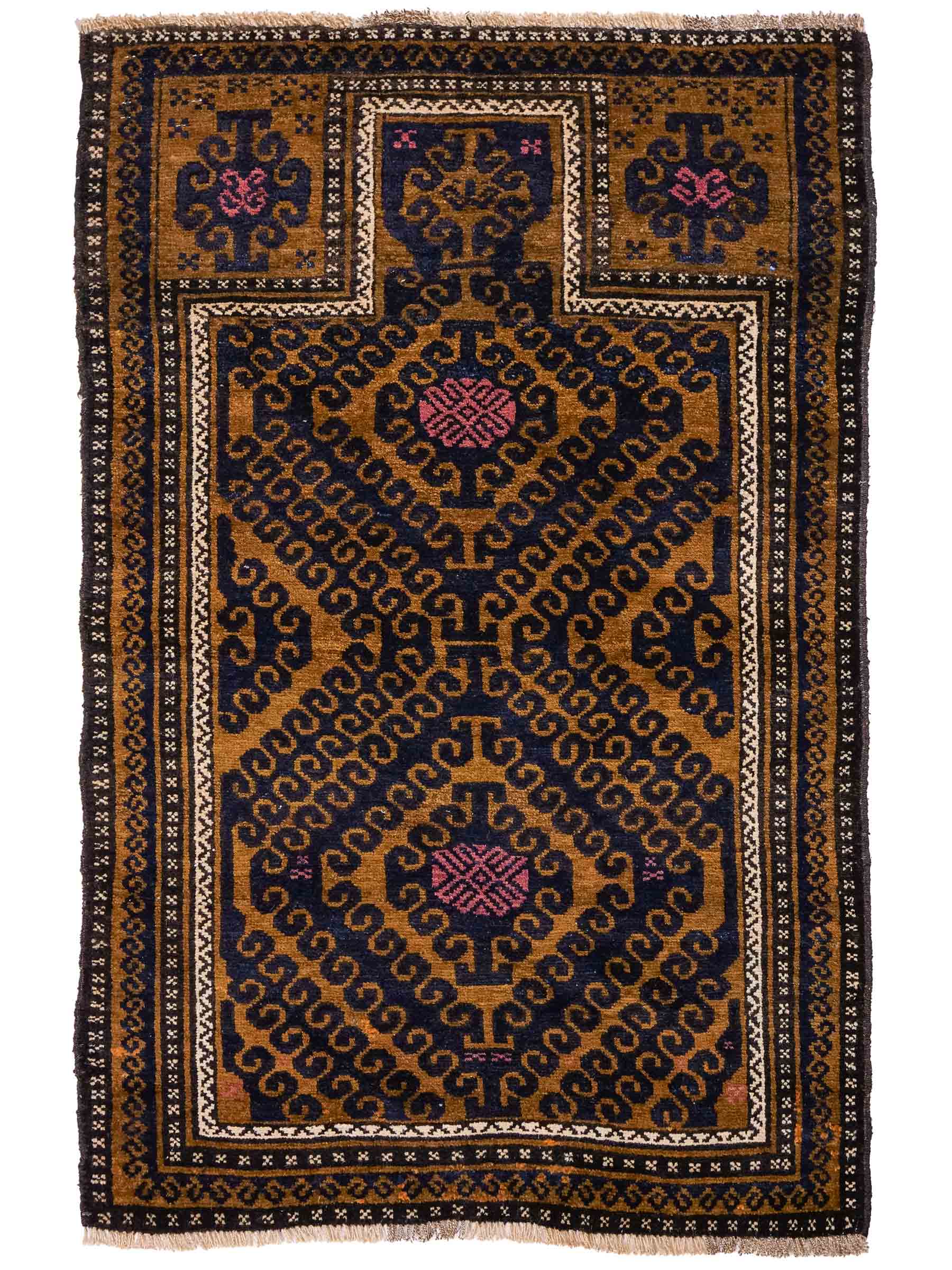 Antiker, handgeknüpfter, afghanischer Belutsch Nomadenteppich aus Wolle von Khademi. Größe: 136 x 80 cm. Farbe: Blau, gold. Verkauf durch JUPITER Intl.