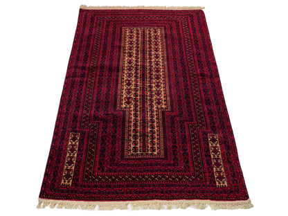 Sehr feiner, handgeknüpfter, antiker Belutsch Nomadenteppich aus Wolle von Khademi. Farbe: Rot, blau, cremeweiß. Größe: 142 x 90 cm. Vertrieb durch JUPITER Intl.