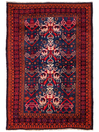 Antiker, handgeknüpfter, afghanischer Belutsch Nomadenteppich aus Wolle von Khademi. Größe: 157 x 98 cm. Farbe: Blau, rot. Verkauf durch JUPITER Intl.