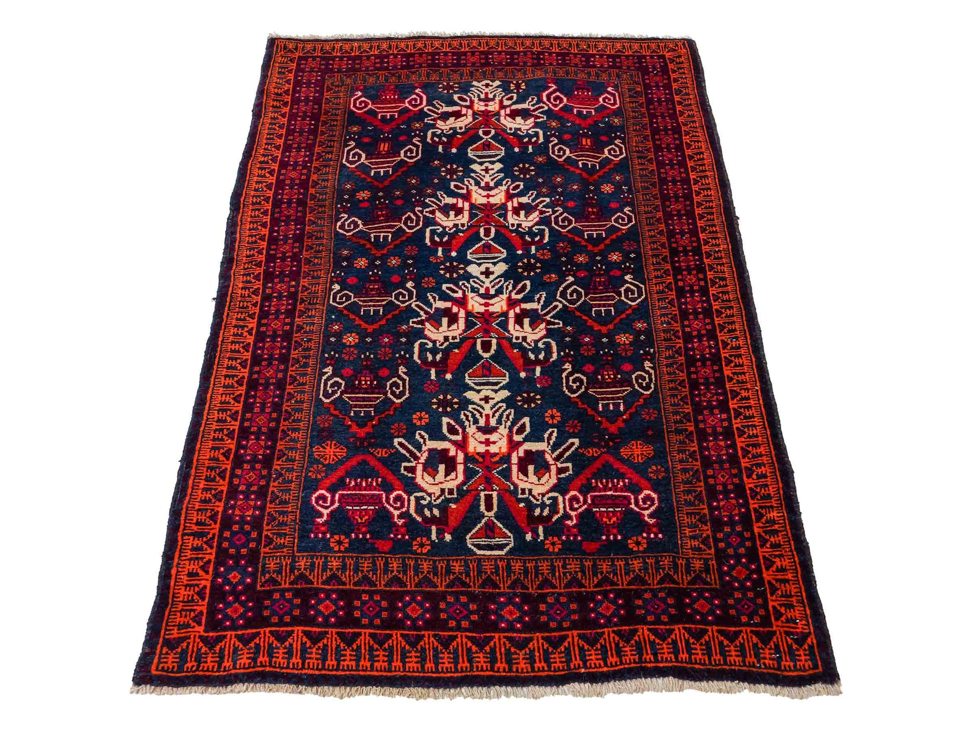 Antiker, handgeknüpfter, afghanischer Belutsch Nomadenteppich aus Wolle von Khademi. Größe: 157 x 98 cm. Farbe: Blau, rot. Verkauf durch JUPITER Intl.