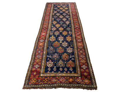 Sehr feiner, handgeknüpfter, antiker, persischer Ghashghai Nomadenteppich aus Wolle von Khademi. Farbe: Blau, rot, beige, cremeweiß. Größe: 346 x 115 cm. Form: Läufer. Vertrieb durch JUPITER Intl.