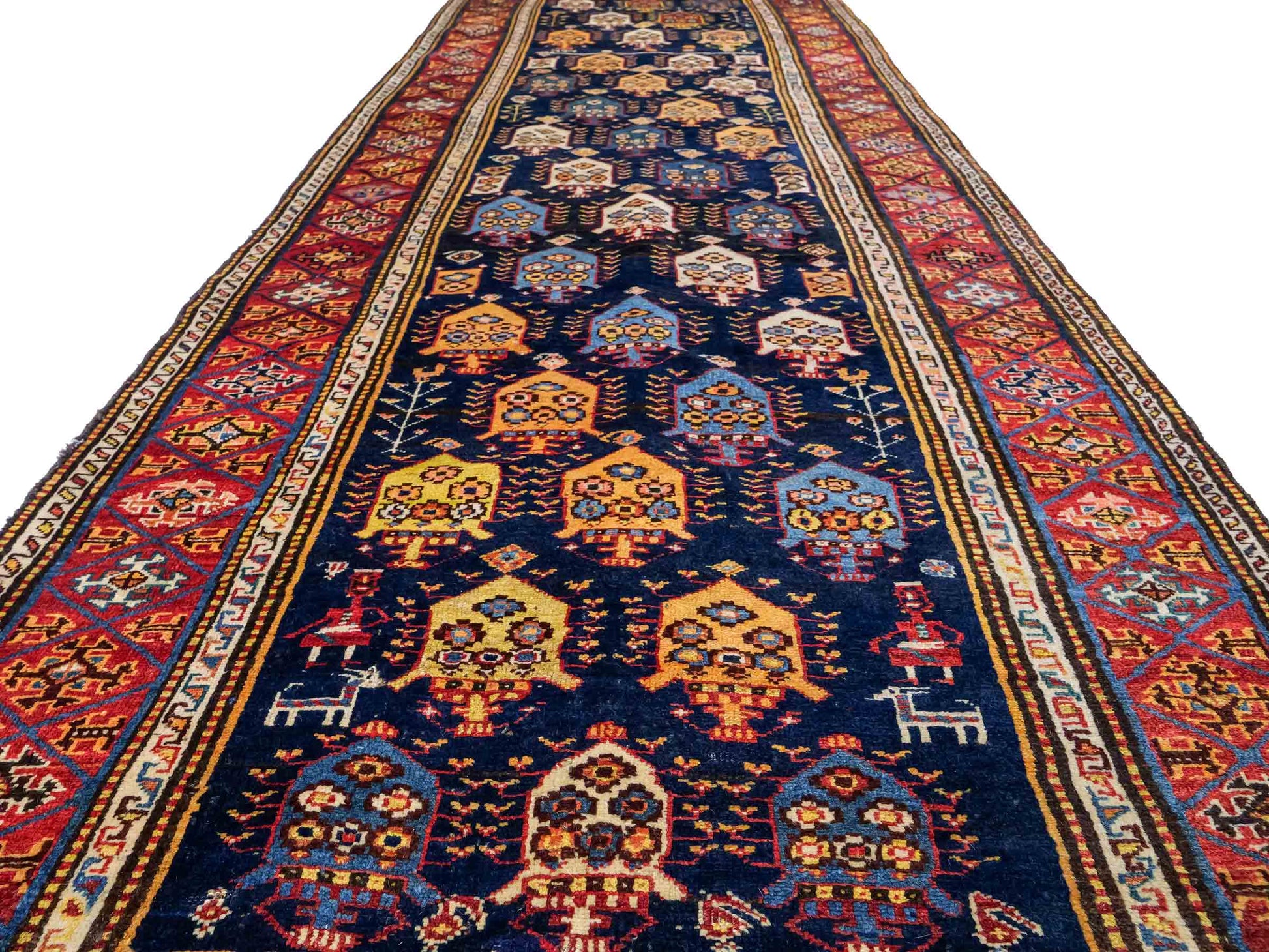 Sehr feiner, handgeknüpfter, antiker, persischer Ghashghai Nomadenteppich aus Wolle von Khademi. Farbe: Blau, rot, beige, cremeweiß. Größe: 346 x 115 cm. Form: Läufer. Vertrieb durch JUPITER Intl.