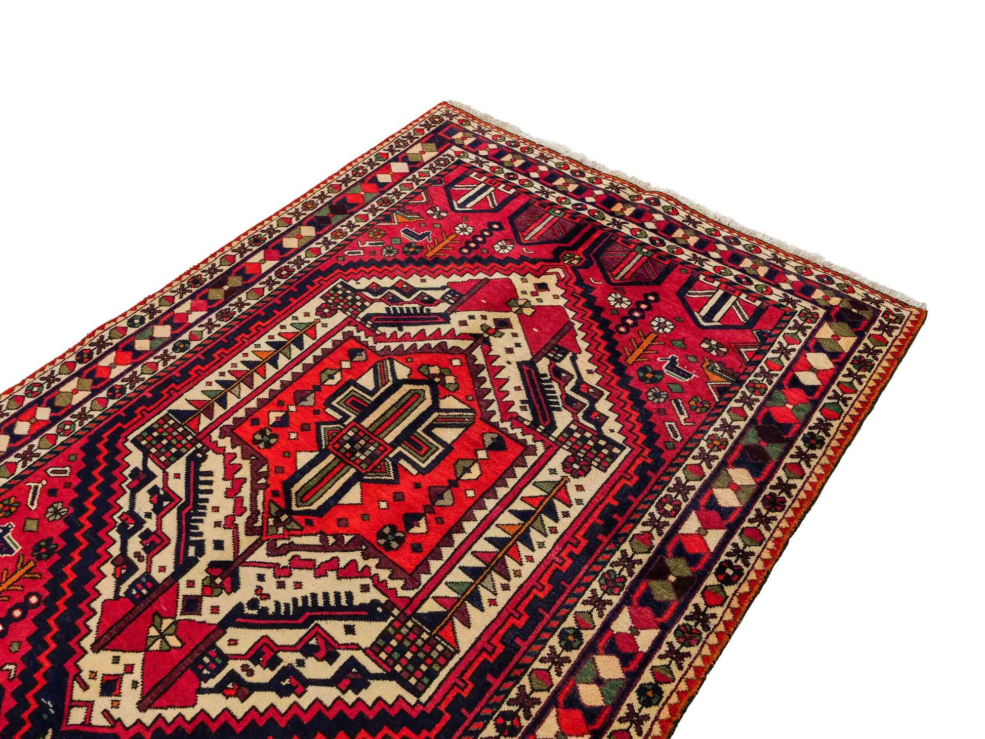 Feiner, handgeknüpfter, persischer Bakhitar Nomadenteppich aus Wolle von Khademi. Farbe: Rot, cremeweiß, blau. Größe: 210 x 149 cm. Vertrieb durch JUPITER Intl.