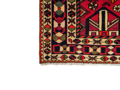 Feiner, handgeknüpfter, persischer Bakhitar Nomadenteppich aus Wolle von Khademi. Farbe: Rot, cremeweiß, blau. Größe: 210 x 149 cm. Vertrieb durch JUPITER Intl.