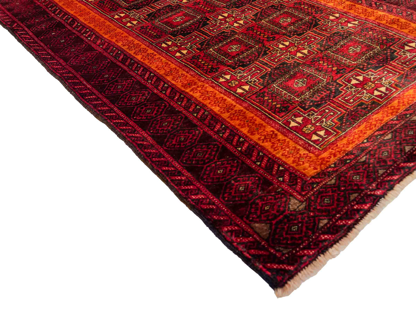 Handgeknüpfter, afghanischer, semi-antiker Belutsch Nomadenteppich aus Wolle von Khademi. Größe: 185 x 100 cm. Farbe: Rot, orange. Verkauf durch JUPITER Intl.