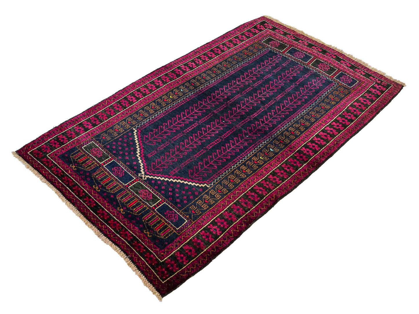 Handgeknüpfter, afghanischer Belutsch Nomadenteppich aus Wolle von Khademi. Größe: 152 x 94 cm. Farbe: Blau, rot, lila. Verkauf durch JUPITER Intl.