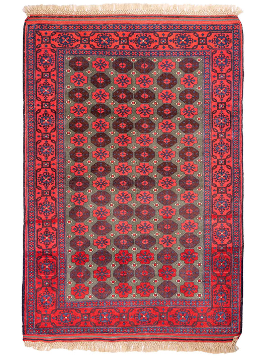 Feiner, handgeknüpfter Afghan Wollteppich von Khademi. Größe: 170 x 130 cm. Farbe: Rot, grün. Verkauf durch JUPITER Intl.