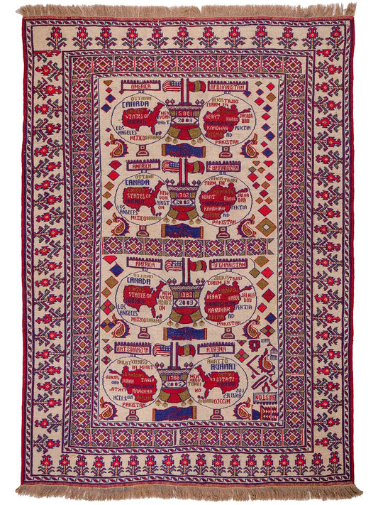 Feiner, handgeknüpfter Afghan Wollteppich von Khademi. Größe: 172 x 137 cm. Farbe: Cremeweiß, blau, rot. Verkauf durch JUPITER Intl.