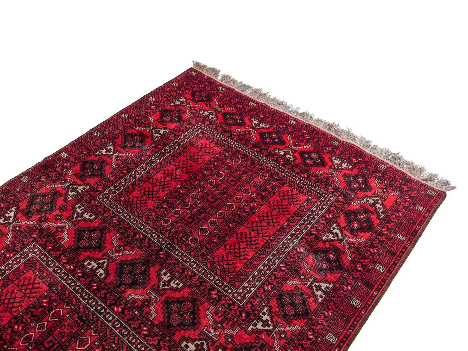 Feiner, handgeknüpfter Afghan Wollteppich von Khademi. Größe: 235 x 156 cm. Farbe: Rot. Verkauf durch JUPITER Intl.