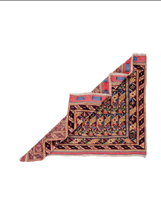 Feiner, handgeknüpfter Afghan Wollteppich von Khademi. Größe: 75 x 56 cm. Farbe: Cremeweiß. Verkauf durch JUPITER Intl.