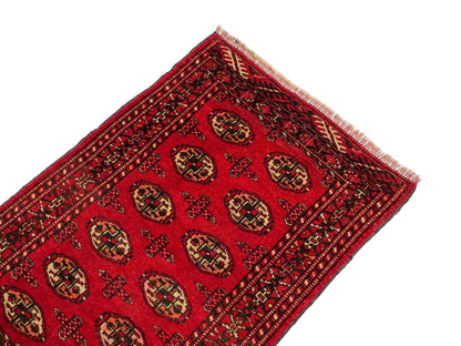 Antiker, handgeknüpfter Afghan Orientteppich aus Wolle von Khademi. Größe: 103 x 73 cm. Farbe: Rot. Verkauf durch JUPITER Intl.