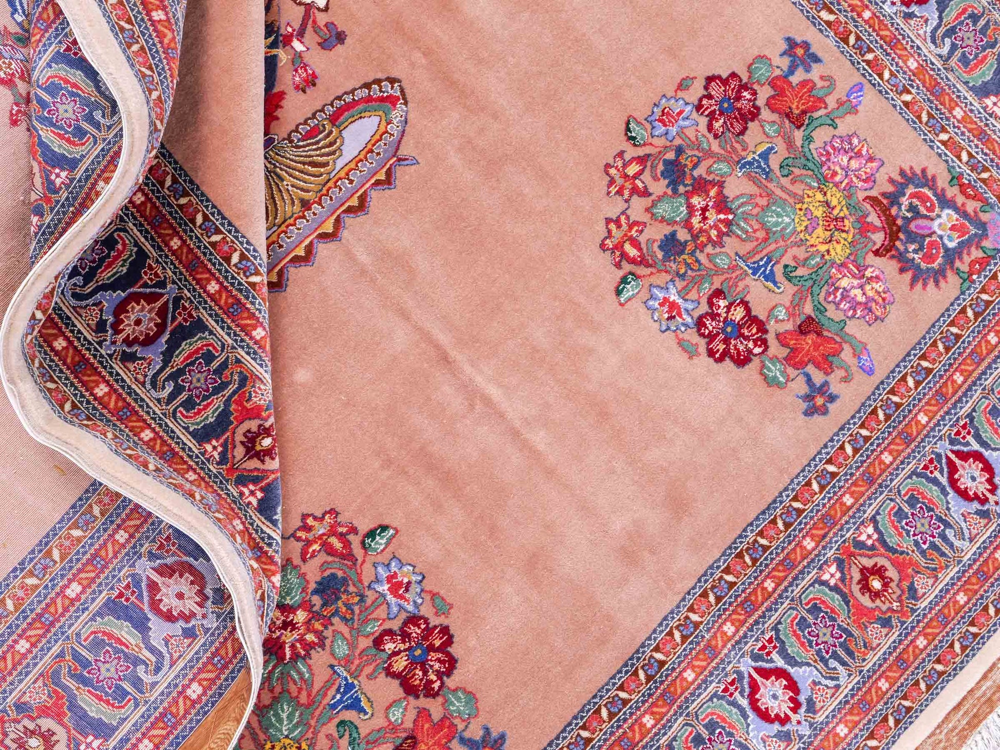 Sehr feiner, antiker, handgeknüpfter Afghan Orientteppich aus Wolle von Khademi. Größe: 260 x 142 cm. Farbe: Beige. Verkauf durch JUPITER Intl.