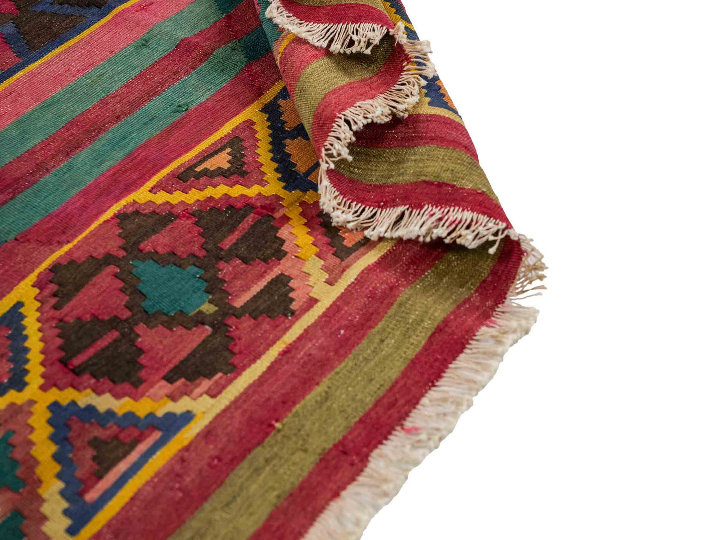 Antiker, handgewebter, kaukasischer Kelim aus Wolle von Khademi. Farbe: Rot, grün, gelb, braun, blau. Größe: 175 x 97 cm. Verkauf durch JUPITER Intl.