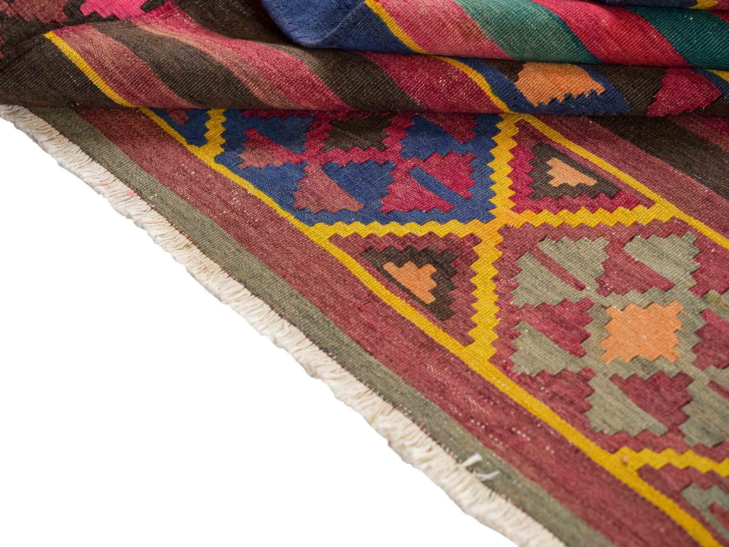 Antiker, handgewebter, kaukasischer Kelim aus Wolle von Khademi. Farbe: Rot, grün, gelb, braun, blau. Größe: 175 x 97 cm. Verkauf durch JUPITER Intl.