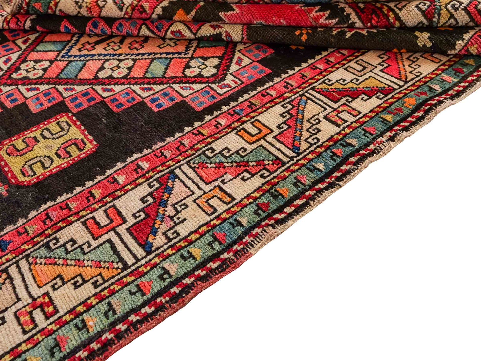 Sehr feiner, handgeknüpfter, antiker Russia Orientteppich aus Wolle von Khademi. Farbe: Schwarz, cremeweiß, rot. Größe: 248 x 110 cm. Vertrieb durch JUPITER Intl.