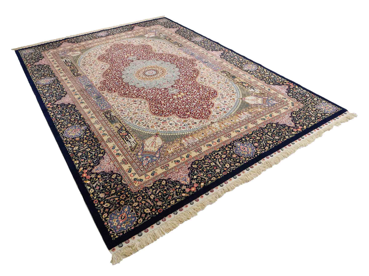 Sehr feiner, handgeknüpfter Khademi Orientteppich mit Ghom Design aus Wolle mit Seide, blau, rot. 288x207 cm. Vertrieb durch Jupiter Intl.