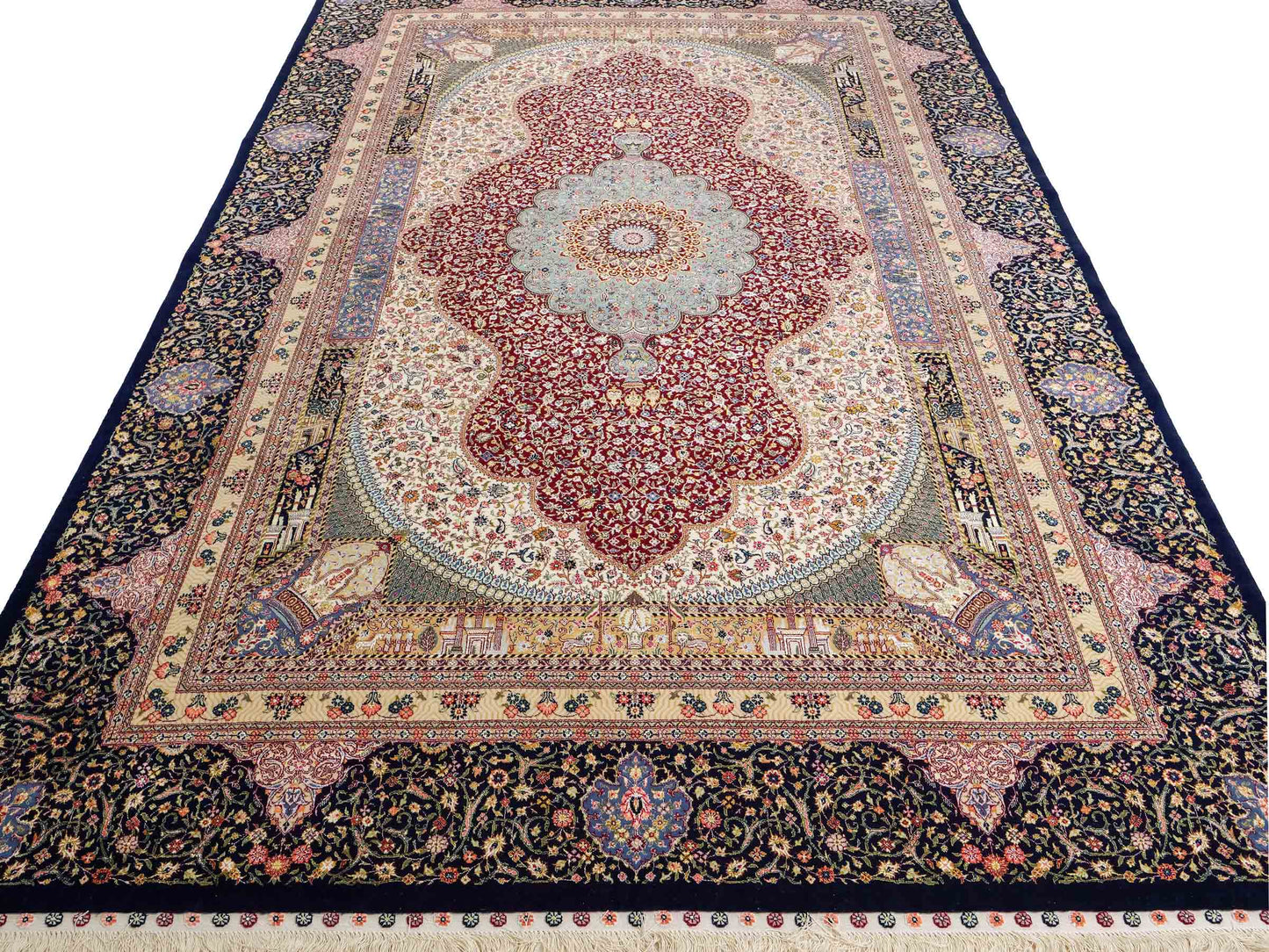 Sehr feiner, handgeknüpfter Khademi Orientteppich mit Ghom Design aus Wolle mit Seide, blau, rot. 288x207 cm. Vertrieb durch Jupiter Intl.