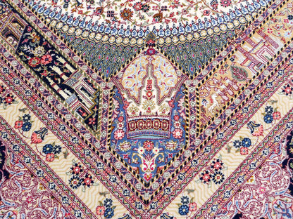 Sehr feiner, handgeknüpfter Khademi Orientteppich mit Ghom Design aus Wolle mit Seide, blau, rot. 291x207 cm. Vertrieb durch Jupiter Intl.