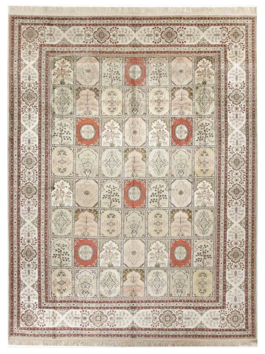 Sehr feiner, hangeknüpfter, chinesischer Orientteppich mit Hereke Design aus Viskose, weiß, creme. 423x305 cm. Verkauf durch Jupiter Intl.