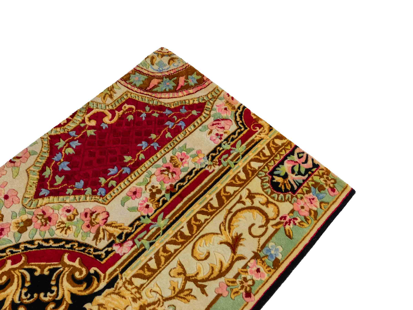 Feiner, handgeknüpfter Indo Aubusson Orientteppich aus Wolle von Khademi, creme, gold, beige, gold, schwarz, rot. 127x78 cm. Verkauf durch Jupiter Intl.