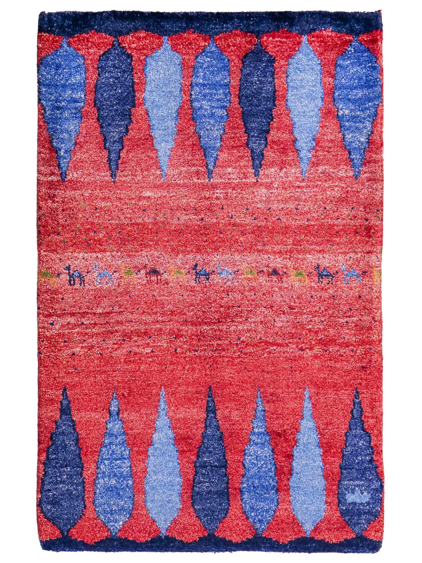 Handgeknüpfter Indo Loribaft Orientteppich von Khademi aus Viskose, Nomaden-Design, rot, blau. Von Hand geknüpft in Indien. Größe: 89x63cm. Teppichnummer: KB4-1742. Verkauf durch Jupiter Intl.