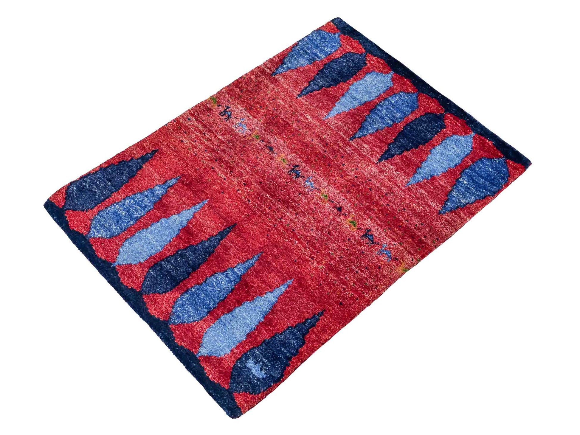 Handgeknüpfter Indo Loribaft Orientteppich von Khademi aus Viskose, Nomaden-Design, rot, blau. Von Hand geknüpft in Indien. Größe: 89x63cm. Teppichnummer: KB4-1742. Verkauf durch Jupiter Intl.