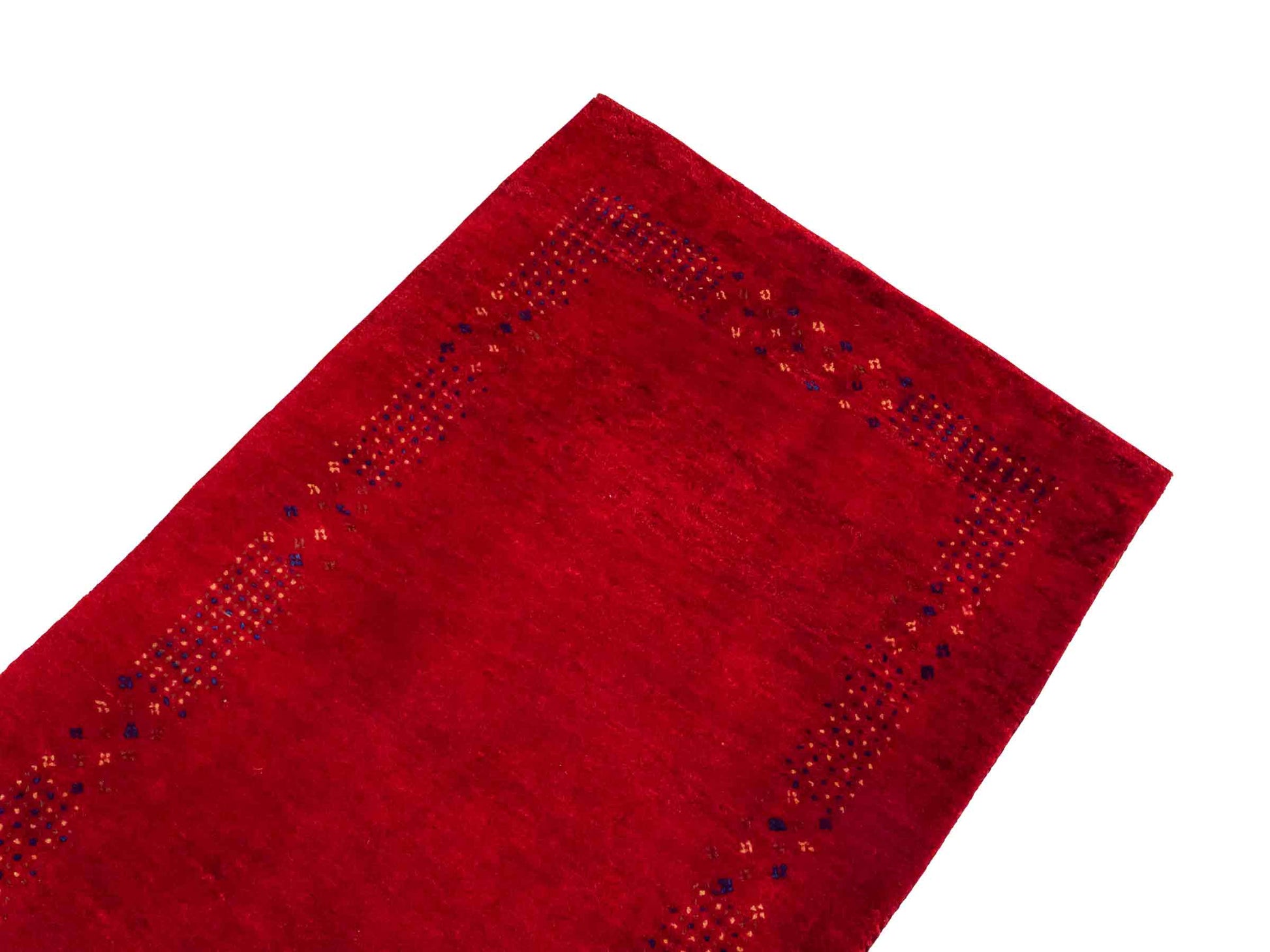 Handgeknüpfter Indo Loribaft Orientteppich von Khademi aus Wolle, rot. Geometrisches Nomaden-Design. Von Hand geknüpft in Indien. Größe: 100x60cm. Teppichnummer: KB4-1750. Verkauf durch Jupiter Intl.