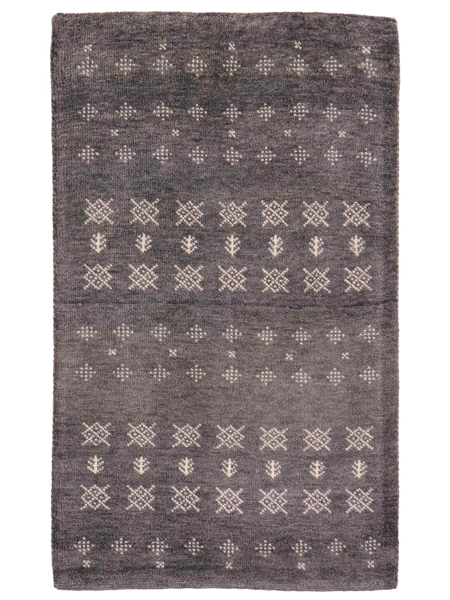 Handgeknüpfter Indo Loribaft Orientteppich von Khademi aus Wolle, grau. Geometrisches Nomaden-Design. Von Hand geknüpft in Indien. Größe: 90x60cm. Teppichnummer: KB4-1751. Verkauf durch Jupiter Intl.