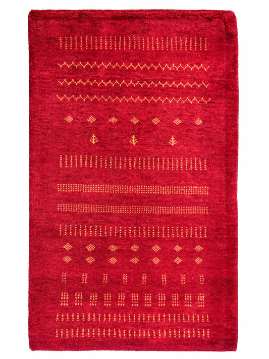 Handgeknüpfter Indo Loribaft Orientteppich von Khademi aus Wolle, rot. Geometrisches Nomaden-Design. Von Hand geknüpft in Indien. Größe: 92x65cm. Teppichnummer: KB4-1764. Verkauf durch Jupiter Intl.