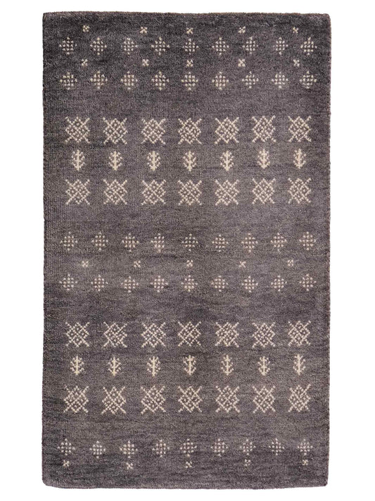 Handgeknüpfter Indo Loribaft Orientteppich von Khademi aus Wolle, grau. Geometrisches Nomaden-Design. Von Hand geknüpft in Indien. Größe: 93x62cm. Teppichnummer: KB4-1735. Verkauf durch Jupiter Intl.