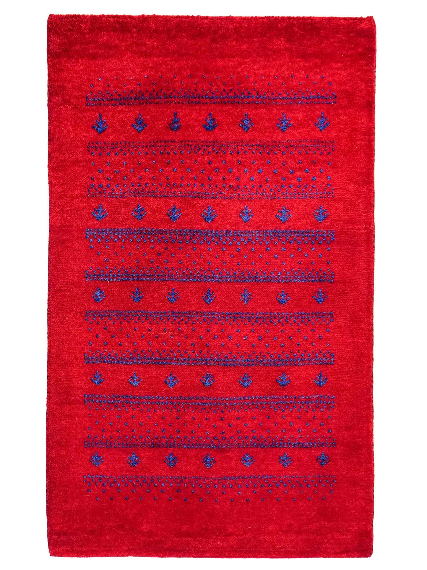 Handgeknüpfter Indo Loribaft Orientteppich von Khademi aus Wolle, rot. Geometrisches Nomaden-Design. Von Hand geknüpft in Indien. Größe: 93x63cm. Teppichnummer: KB4-1715. Verkauf durch Jupiter Intl.
