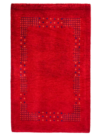 Handgeknüpfter Indo Loribaft Orientteppich von Khademi aus Wolle, rot. Geometrisches Nomaden-Design. Von Hand geknüpft in Indien. Größe: 93x63cm. Teppichnummer: KB4-1733. Verkauf durch Jupiter Intl.